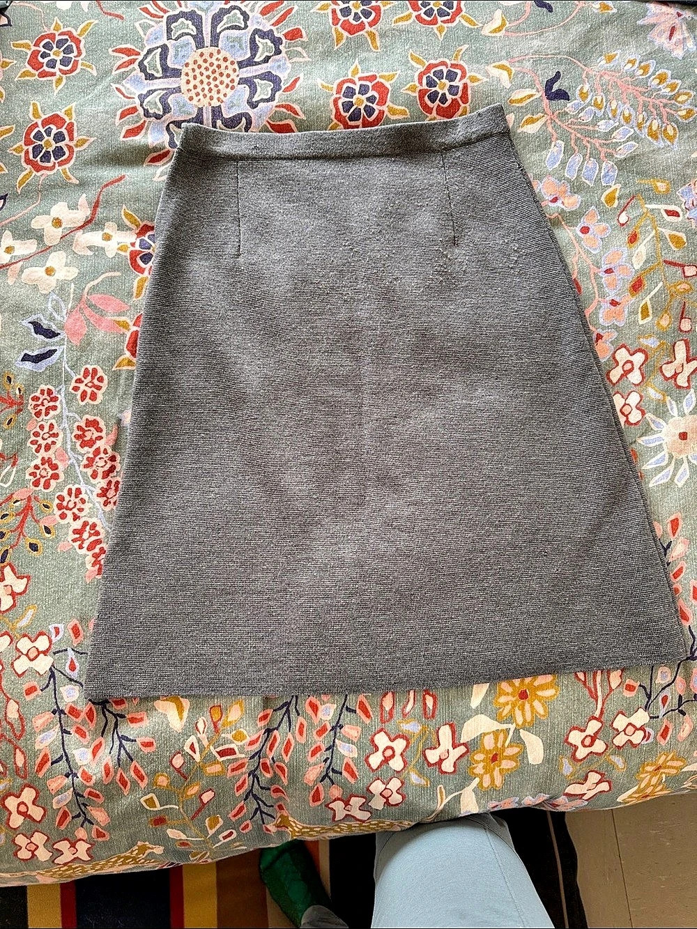 Lauren Ralph Lauren Gray Mini Skirt Size XS Like New